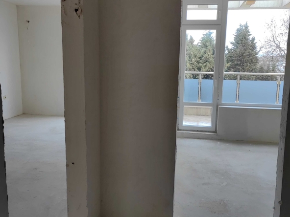 Тристаен апартамент в с. Равда, Област Бургас - 167 кв.м за 995 €/кв.м - Снимка #1