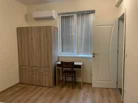 Дава се под наем Двустаен апартамент в Бургас, Център - 55 кв.м за 357 € - Снимка #1