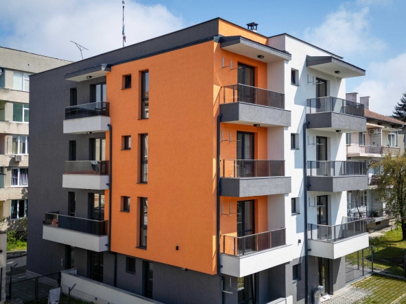 Двустаен апартамент в Търговище, Изток 1 - 56 кв.м за 683 €/кв.м - Снимка #1