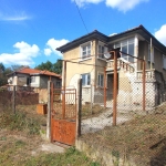 Къща в Габрово, Радичевец - 153 кв.м за 500 €/кв.м - Снимка #1