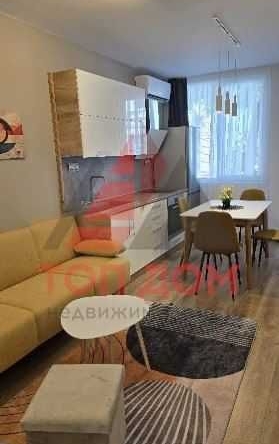 Дава се под наем Тристаен апартамент в Варна, Окръжна болница - 70 кв.м за 765 € - Снимка #1