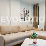 Дава се под наем Двустаен апартамент в София, Център - 63 кв.м за 900 € - Снимка #1