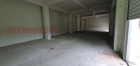 Дава се под наем Склад в Димитровград - 400 кв.м за 612 € - Снимка #1