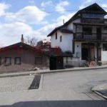 Хотел в Тополовград - 341 кв.м за 235 €/кв.м - Снимка #1