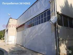 Дава се под наем Гараж / Паркомясто в Русе, в.з. Средна кула - 270 кв.м за 510 € - Снимка #1