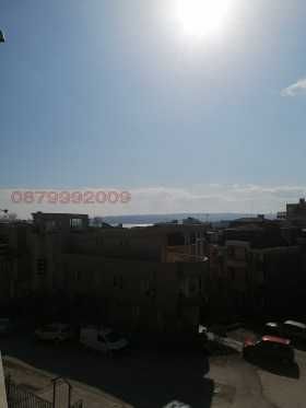 Дава се под наем Тристаен апартамент в Варна, Бриз - 93 кв.м за 459 € - Снимка #1