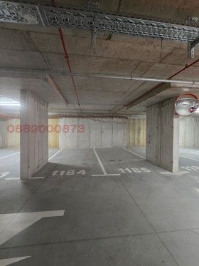 Дава се под наем Гараж / Паркомясто в София, Славия - 18 кв.м за 102 € - Снимка #1