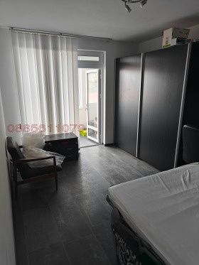 Дава се под наем Двустаен апартамент в Стара Загора, Център - 45 кв.м за 255 € - Снимка #1