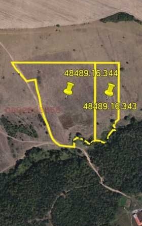 Земеделски имот в Монтана, м-т Палековото -  кв.м за 938 €/дка - Снимка #1