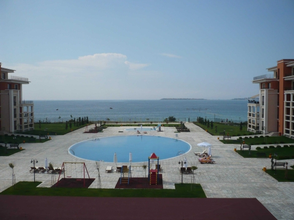 Едностаен апартамент в Свети Влас - 40 кв.м за 1325 €/кв.м - Снимка #1