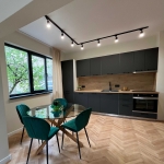 Тристаен апартамент в Карлово - 100 кв.м за 1515 €/кв.м - Снимка #1