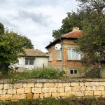 Къща в с. Млада гвардия, Област Варна - 230 кв.м за 266 €/кв.м - Снимка #1