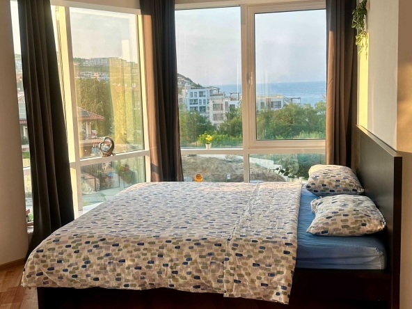 Дава се под наем Едностаен апартамент в Бяла - 55 кв.м за 58.65 € - Снимка #1