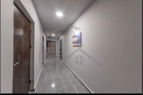 Едностаен апартамент в Варна, Цветен квартал - 52 кв.м за 1564 €/кв.м - Снимка #1