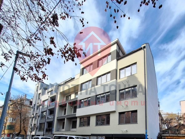 Тристаен апартамент в Асеновград - 83 кв.м за 1724 €/кв.м - Снимка #1