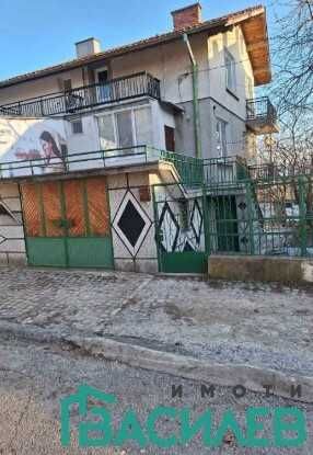 Къща в София, Център - 80 кв.м за 1020 €/кв.м - Снимка #1