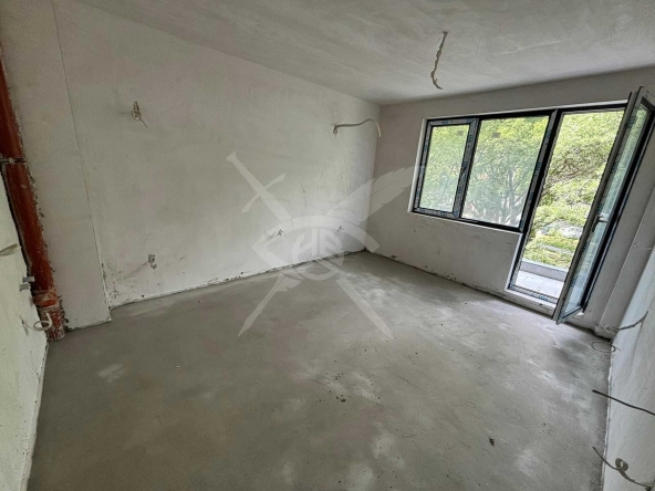 Тристаен апартамент в Варна, Бизнес хотел - 77 кв.м за 1643 €/кв.м - Снимка #1