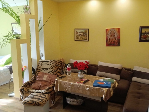 Тристаен апартамент в София, Славия - 89 кв.м за 2922 €/кв.м - Снимка #1