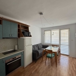 Тристаен апартамент в Бургас, Възраждане - 71 кв.м за 2043 €/кв.м - Снимка #1