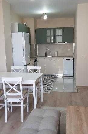 Дава се под наем Двустаен апартамент в София, Дружба 2 - 76 кв.м за 698.19 € - Снимка #1