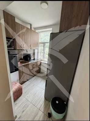 Дава се под наем Двустаен апартамент в Варна, ЖП Гара - 65 кв.м за 550 € - Снимка #1