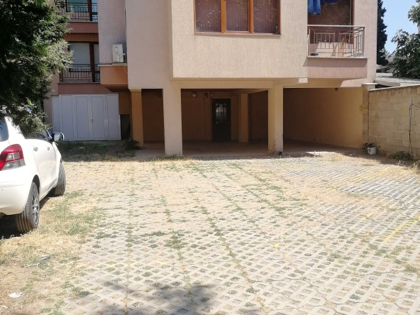 Гараж / Паркомясто в Варна, Базар Левски - 13 кв.м за 1300 €/кв.м - Снимка #1