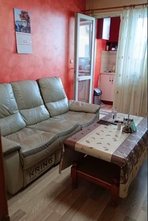 Дава се под наем Тристаен апартамент в София, Дружба 2 - 70 кв.м за 650 € - Снимка #1