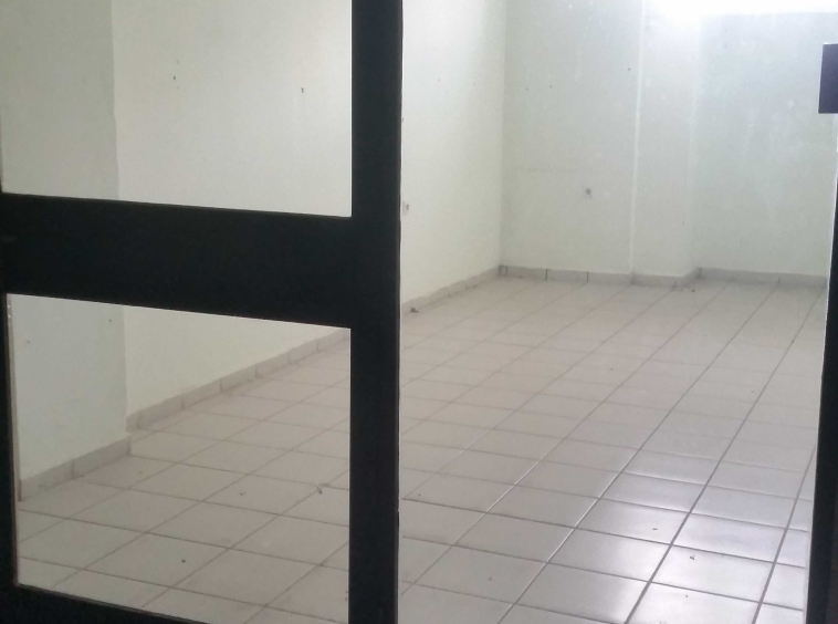 Магазин в Русе, Родина 2 - 20 кв.м за 1500 €/кв.м - Снимка #1