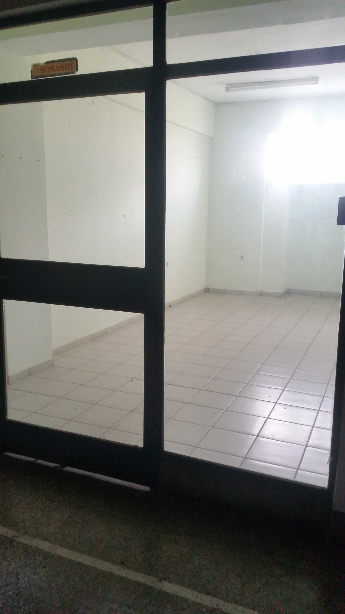 Магазин в Русе, Родина 2 - 20 кв.м за 1500 €/кв.м - Снимка #1
