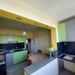 Тристаен апартамент в Дупница - 90 кв.м за 612 €/кв.м - Снимка #1