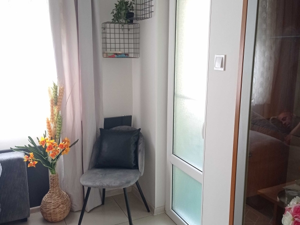 Дава се под наем Двустаен апартамент в Пловдив, Младежки Хълм - 50 кв.м за 408 € - Снимка #1