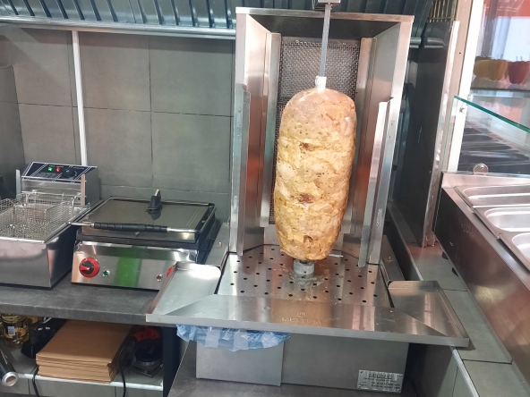 Магазин в Разград, Център - 25 кв.м за 800 €/кв.м - Снимка #1