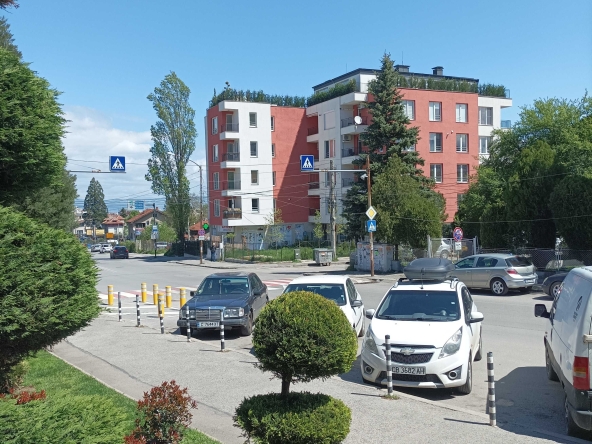 Дава се под наем Офис в София, м-т Гърдова глава - 45 кв.м за 600 € - Снимка #1