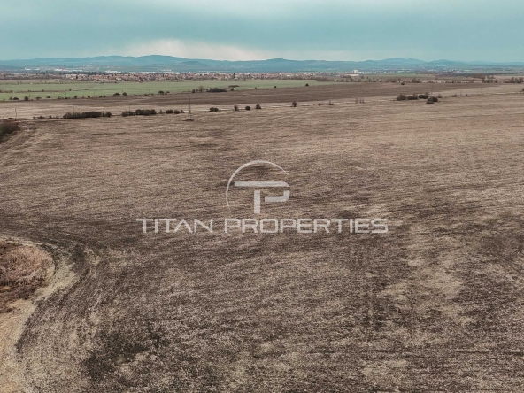 Парцел в с. Волуяк, Област София-град - 44000 кв.м за 45 €/кв.м - Снимка #1