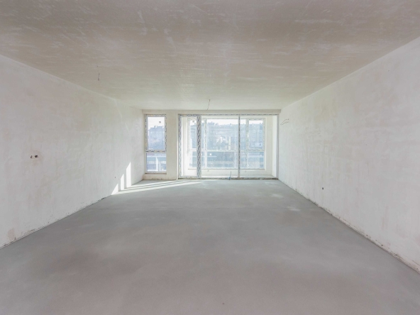 Дава се под наем Тристаен апартамент в София, Център - 123 кв.м за 278294.76 € - Снимка #1