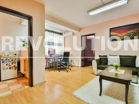 Дава се под наем Двустаен апартамент в София, Център - 65 кв.м за 600 € - Снимка #1