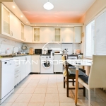 Дава се под наем Тристаен апартамент в София, Гео Милев - 98 кв.м за 700 € - Снимка #1