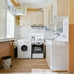 Дава се под наем Двустаен апартамент в София, Център - 70 кв.м за 490 € - Снимка #1