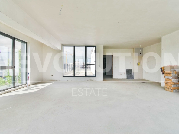 Тристаен апартамент в София, Студентски град - 209 кв.м за 1455 €/кв.м - Снимка #1