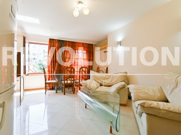 Дава се под наем Тристаен апартамент в София, Стрелбище - 100 кв.м за 800 € - Снимка #1