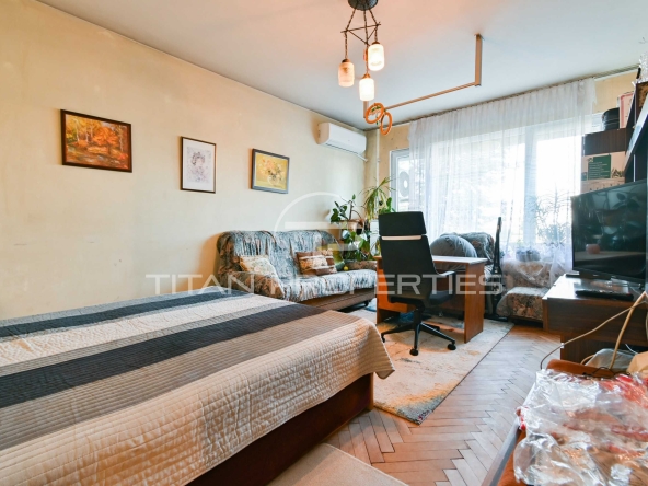 Двустаен апартамент в София, Гео Милев - 75 кв.м за 3174 €/кв.м - Снимка #1