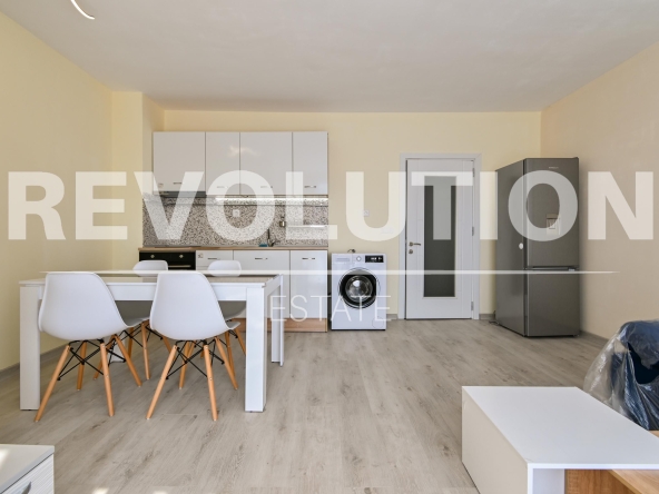 Дава се под наем Тристаен апартамент в София, Надежда 3 - 71 кв.м за 700 € - Снимка #1