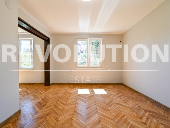 Дава се под наем Къща в София, Овча купел - 130 кв.м за 1500 € - Снимка #1