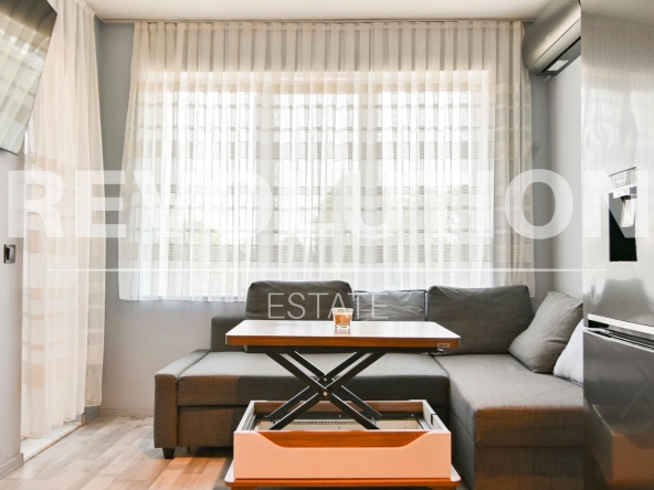 Дава се под наем Двустаен апартамент в София, Триъгълника - 48 кв.м за 650 € - Снимка #1