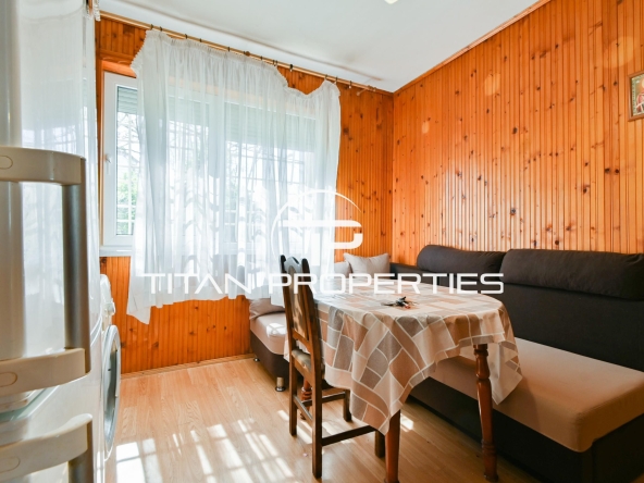 Дава се под наем Едностаен апартамент в София, Гевгелийски - 35 кв.м за 350 € - Снимка #1