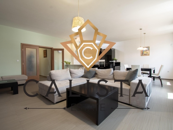 Дава се под наем Тристаен апартамент в София, Център - 130 кв.м за 1499 € - Снимка #1