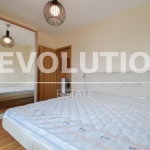 Дава се под наем Двустаен апартамент в София, Център - 64 кв.м за 690 € - Снимка #1