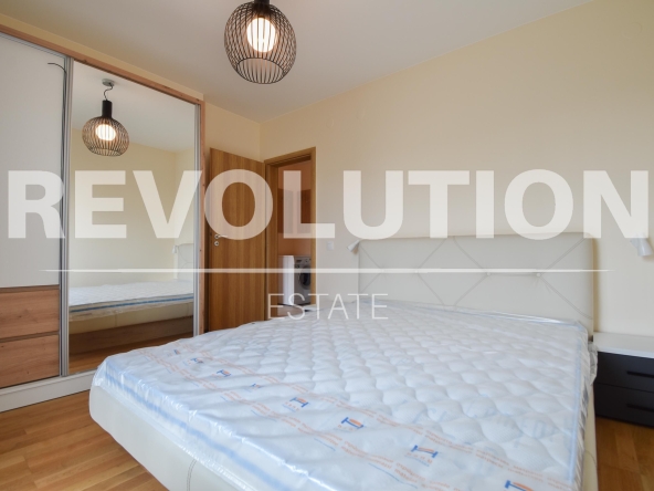 Дава се под наем Двустаен апартамент в София, Център - 64 кв.м за 690 € - Снимка #1