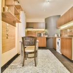 Дава се под наем Двустаен апартамент в София, Център - 80 кв.м за 749 € - Снимка #1