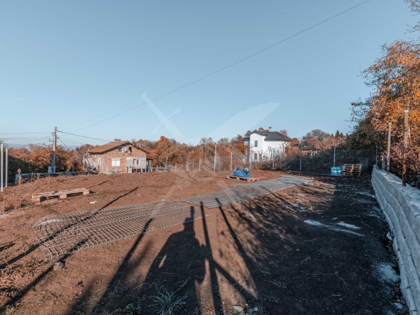 Парцел в с. Герман, Област София-град - 539 кв.м за 212 €/кв.м - Снимка #1